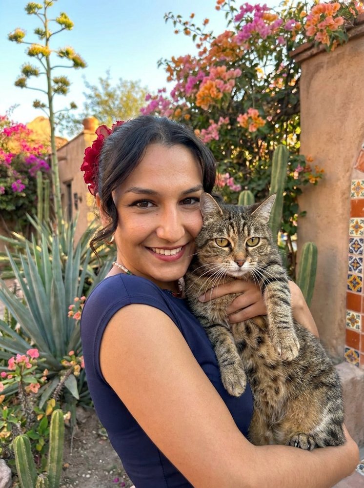 Iris et son chat Misty au Mexique